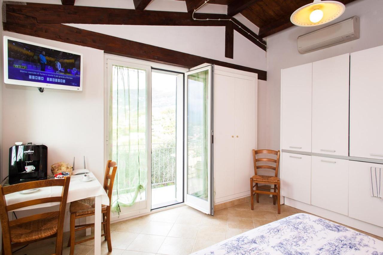 Agri Bed - L'Affittacamere In Collina - Guest Room On The Hill Lavagna Eksteriør billede